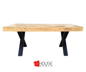 drewniany-stol-na-metalowych-nogach