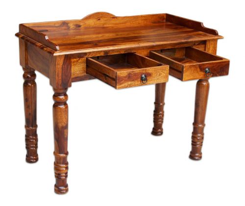 klasyczne-biurko-drewniane